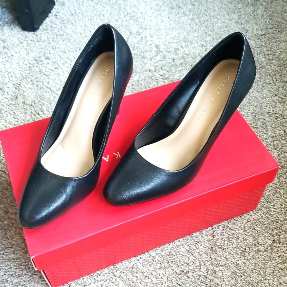 Kelly & Katie black leather 3in heel